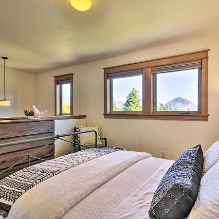 Scenic Studio With Loft And View Of The Columbia River Carson Екстериор снимка