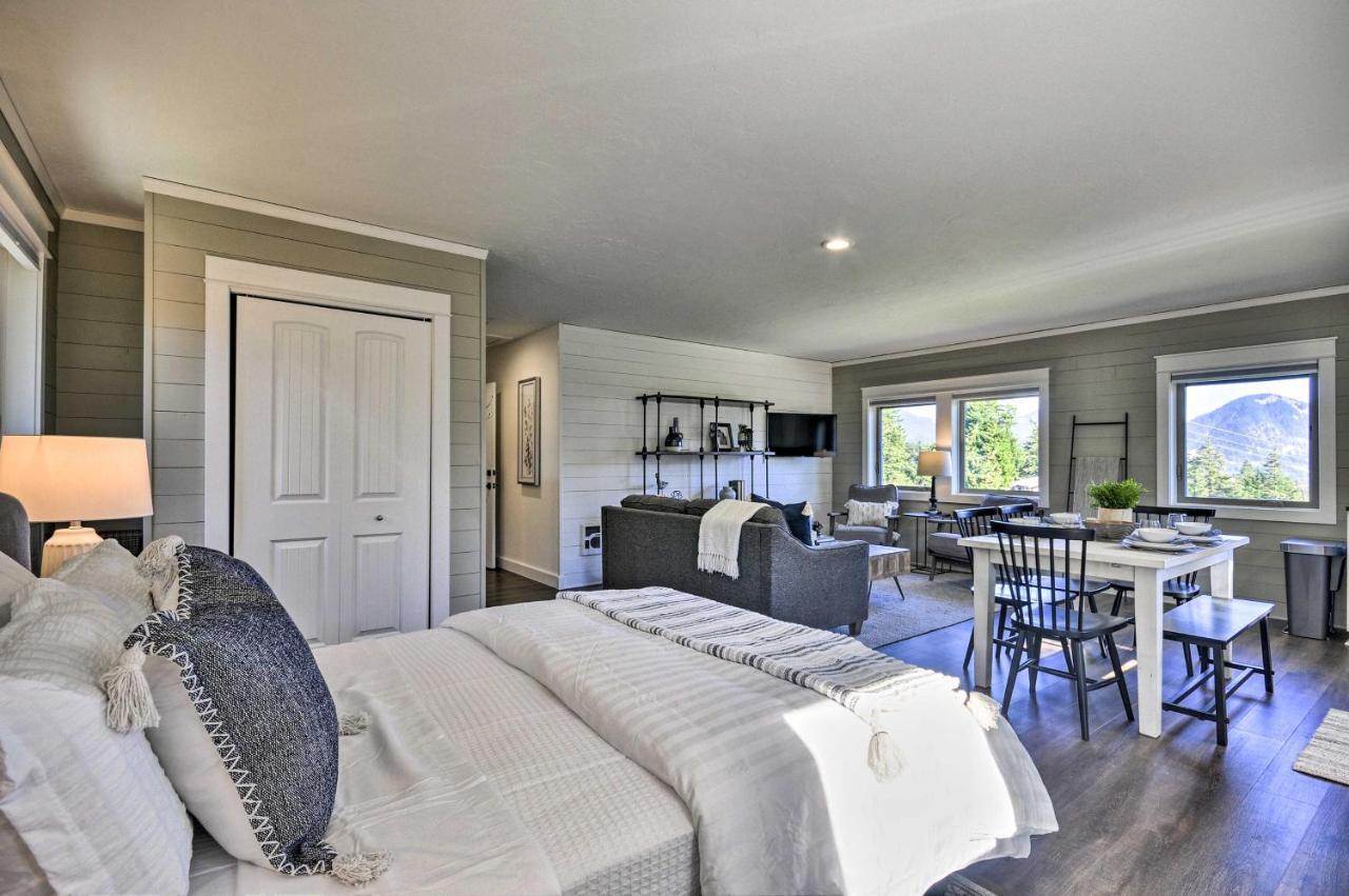 Scenic Studio With Loft And View Of The Columbia River Carson Екстериор снимка